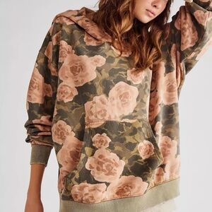 Free People It's A Vibe Printed Hoodie Sz Medium